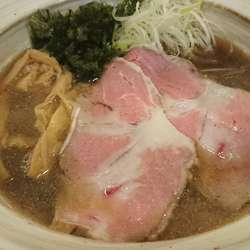 醤油ラーメン 800円