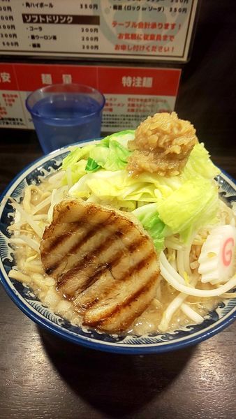 「ドカ盛野菜ラーメン」@麺屋 武士道 本店の写真