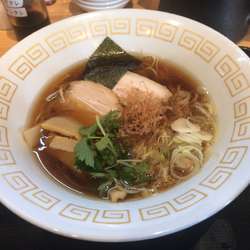 阿波地鶏醤油らぁ麺