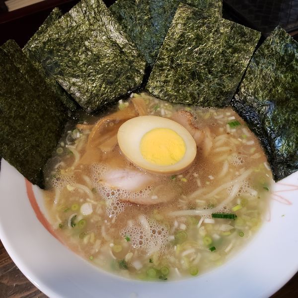 「醤油ラーメン、半玉子、海苔」@二代目 げんこつ屋の写真