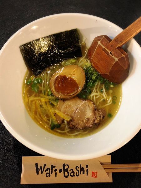 「白銀らぁめん(味玉)」@大正浪漫 黒船屋の写真