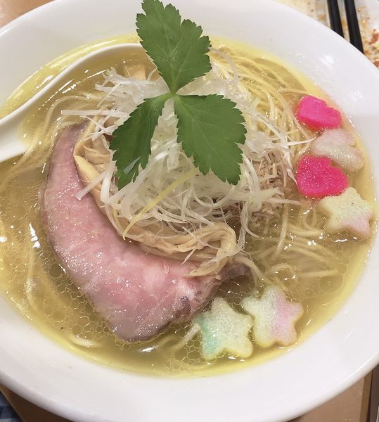 「【6周年限定】比内地鶏の塩ラーメン850円」@麺屋 扇 SENの写真