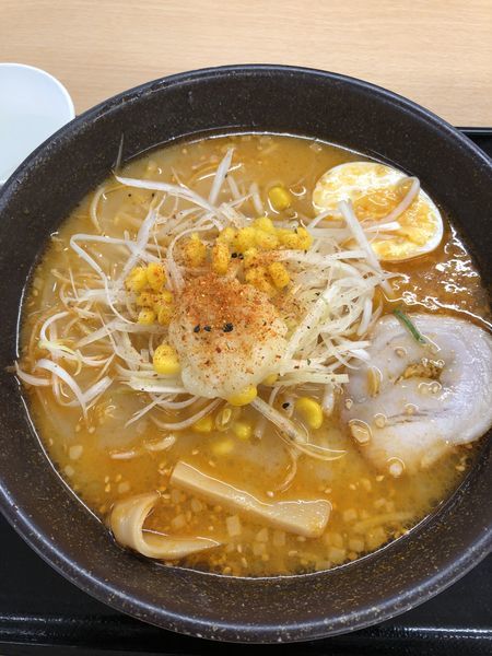「辛味噌ラーメン」@東北自動車道上り線岩手山サービスエリアレストランの写真