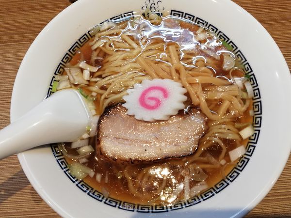 「中華そば白」@中華そば 六感堂の写真