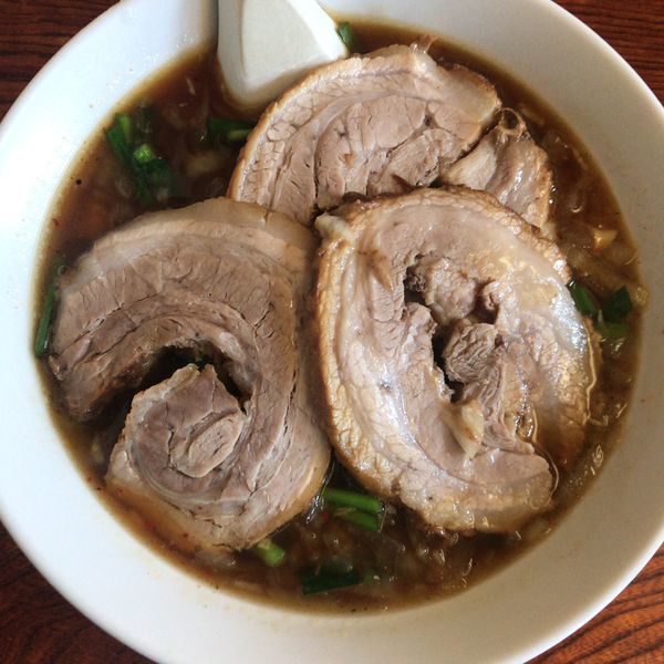 「チャーシュー蘭州麺850円＋税」@御食事処 やちよの写真