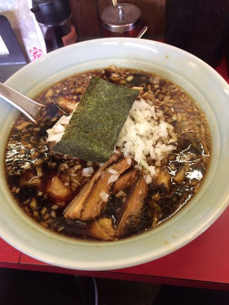 「チャーシューワンタン麺990円 薬味マシ60円」@ラーメンつち家の写真