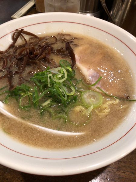 「東京とんこつラーメン」@九州とんこつラーメン メロディー 大宮店の写真