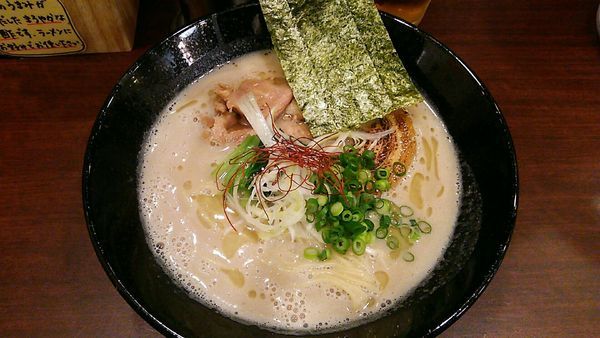 「濃厚鶏そば」@麺屋 七利屋の写真