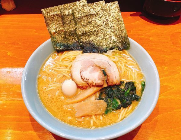 「醤油豚骨」@一松家の写真