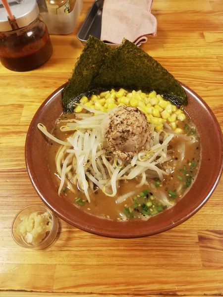 「味噌ラーメン(並盛り)750円　無料にんにく」@味噌好き！みそごろうの写真