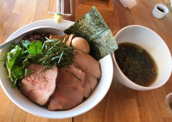 「特選甲州地鶏つけそば 大盛り」@湖麺屋 Reel Cafeの写真