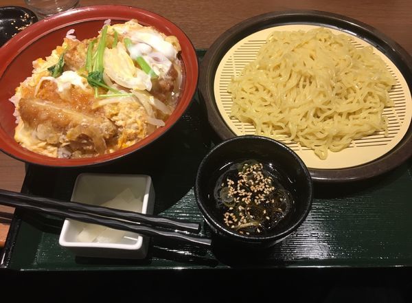 「かつ丼、ざるラーメンセット(780+280)」@湯あがりキッチン 一休の写真