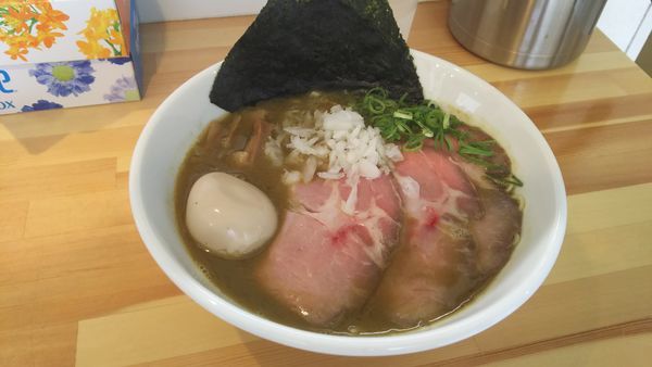 「特製濃厚ラーメン」@麺処しろの写真
