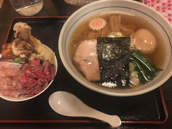 「中華そば(780円) + づけ卵 季節のご飯」@味処 むさし野の写真