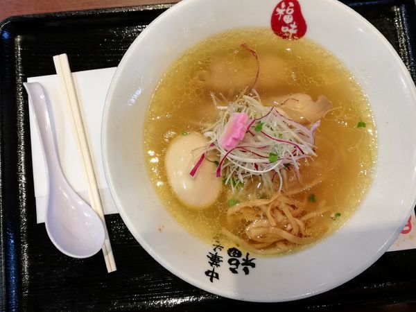 「春のウニ香る塩らーめん」@中華そば 福味の写真