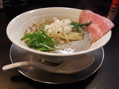 「こってり　濃厚煮干し豚骨」@煮干し豚骨らーめん専門店 六郷 町田店の写真