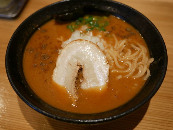 「カレーらーめん」@豚骨一燈 本郷店の写真