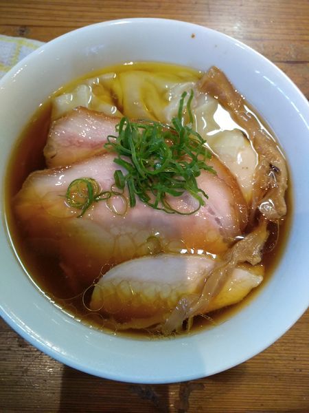 「特製醤油ラーメン 1100円」@ラーメン屋 トイ・ボックスの写真