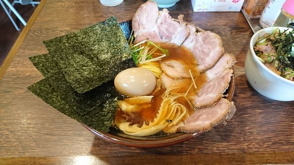 「特製中華そば」@麺屋 真心の写真