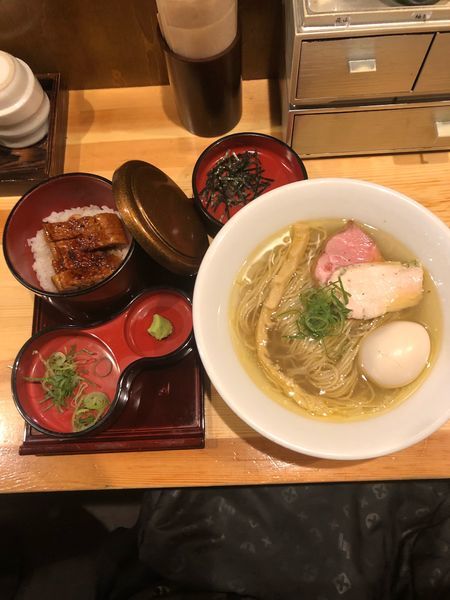 「塩ラーメン味玉＋ひつまぶし」@自家製麺 竜葵の写真