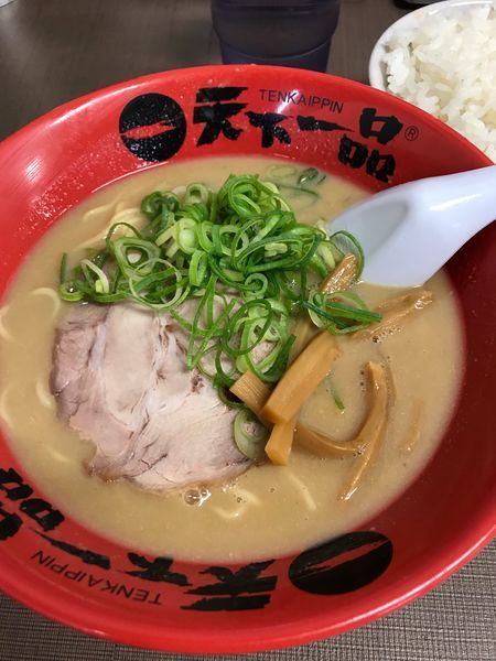 「こってりラーメン➕半ライス「サービス定食」➕麺固め」@天下一品 錦糸町店の写真