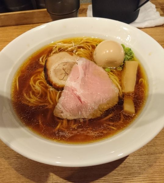 「味玉醤油らぁめん大盛り」@麺処 青野の写真