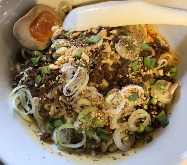 「汁なし坦々麺 中辛」@永吉の写真