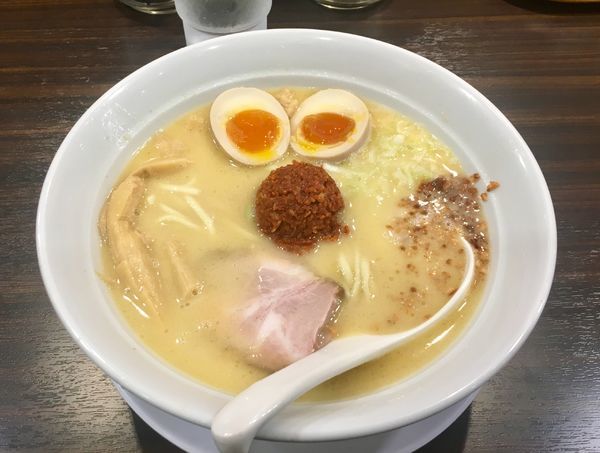 「バクダン鶏白湯麺 850円」@超濃厚鶏白湯ラーメン専門店 自家製麺 鶏ふじの写真