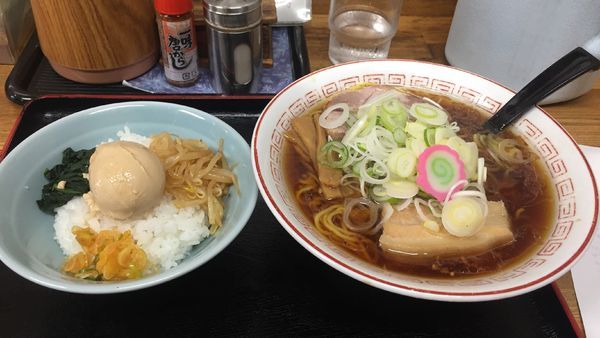 「ネギラーメンと玉子ごはん」@恵庭 おとん食堂の写真