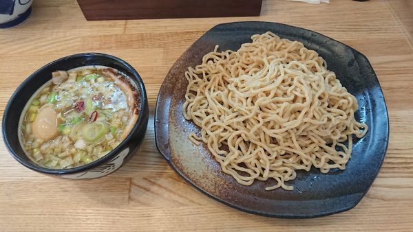 「つけそば （中盛） 820円 + 【限定】カレー玉 170円」@中華そば専門 とんちぼの写真