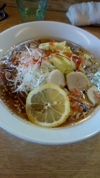 「春のエビ塩らぁめん（期間限定）（８５０円）」@麺処 あずきの写真