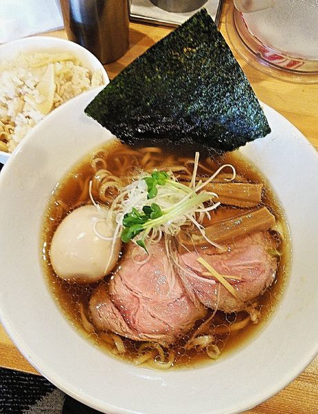 「味玉醤油そば 880円＋限定たけのこご飯 300円」@麺屋 希楽夢の写真