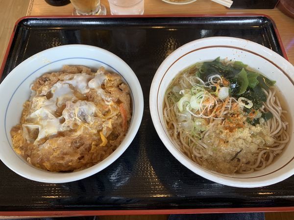 「かき揚げ丼セット 620円」@山田うどん 北中店の写真