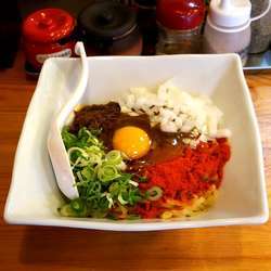 ヤミツキ！汁なし辛麺(大盛)