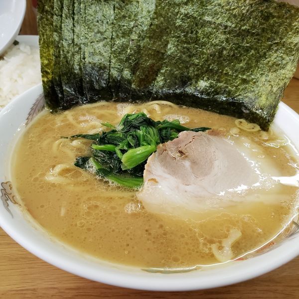 「ラーメン海苔増し」@たかさご家 関内店の写真