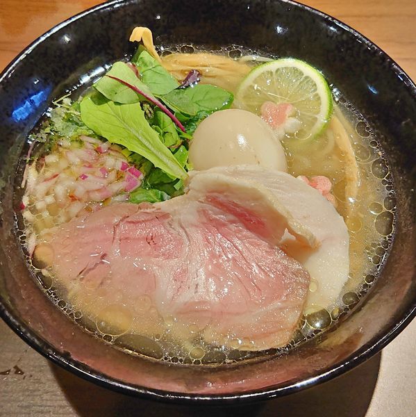 「味玉しお 900」@RAMEN Wingの写真