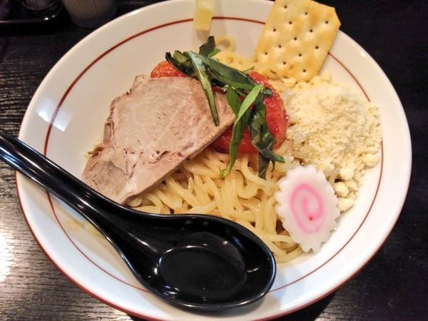 「期間限定 桃漬けトマトの冷やしまぜ麺」@夜麺食堂 松風の写真