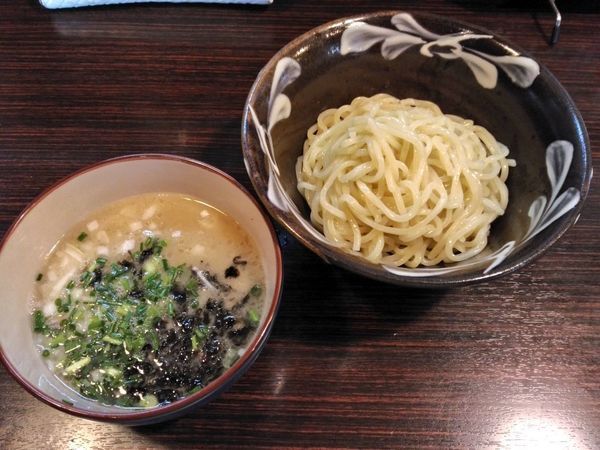 「期間限定 豚骨梅つけ麺」@麺道 くろとんの写真