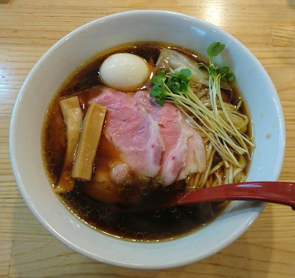 「(松)特級中華そば 醤油(濃密煮干し清湯スープ仕様)」@自家製麺 くろ松の写真