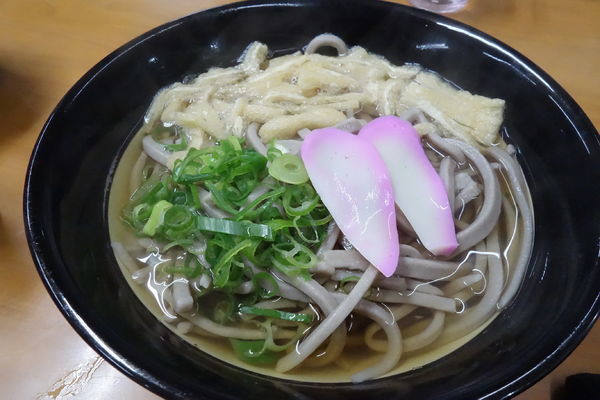 「祖谷そば　大盛」@いこい食堂の写真