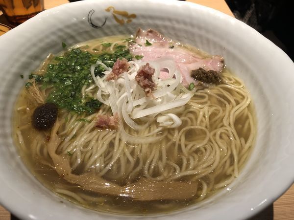 「真鯛と蛤の塩そば」@SOBAHOUSE 金色不如帰 新宿御苑本店の写真