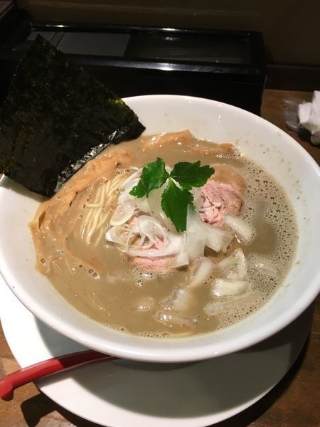 「バリ煮干しらーめん（大盛）」@麺屋 食べいろの写真