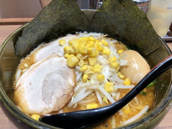 「特みそこってりらーめん」@東京スタイルみそらーめん ど・みそ キッテグランシェ店の写真