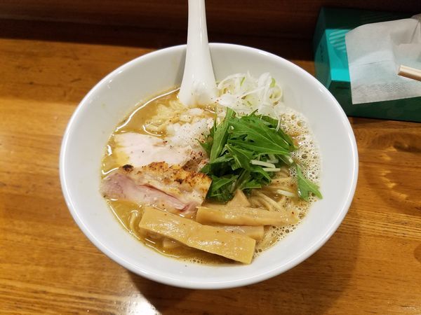 「鶏白湯」@麺酒処 鳥志の写真