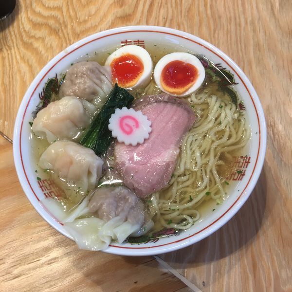 「味玉ワンタン麺中盛り 山椒 1040円」@キング製麺の写真