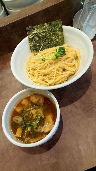 「中華つけそば８３０円」@NOODLE VOICEの写真