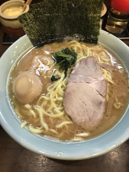 「ラーメン中  固め 薄め」@寿々㐂家 曙町店の写真