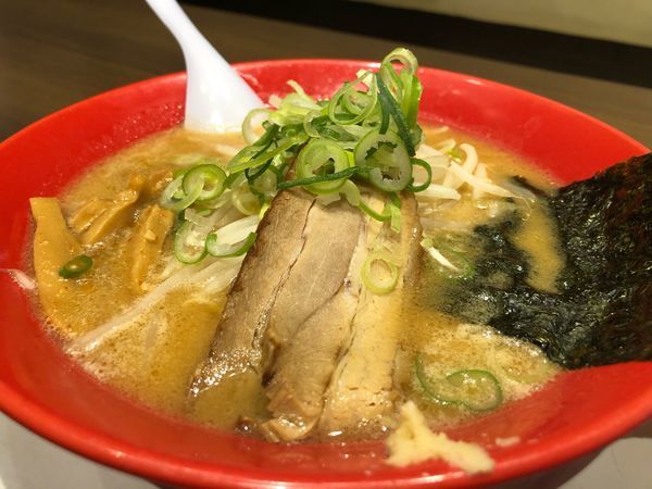 「炙りチャーシュー味噌らーめん」@旭川味噌ラーメン ばんから 武石IC店の写真