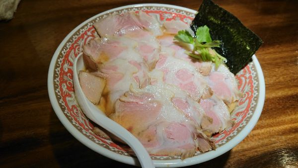 「花びら焼豚中華そば　1100円」@純水煮干し中華そば 幻庵の写真