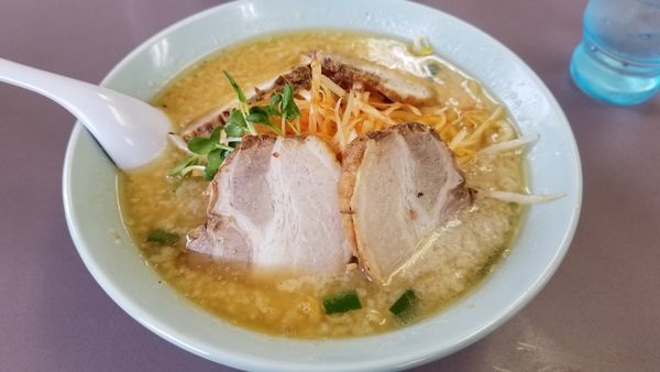 「ねぎ味噌チャーシュー こってりトッピング」@くるまやラーメン 松本筑摩店の写真